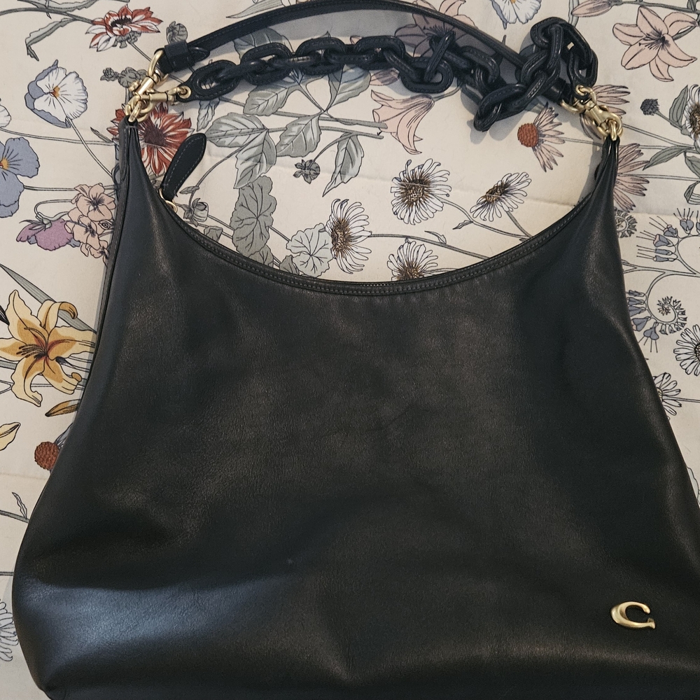 Coach Black Leather Shoulder Bag